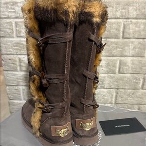 Elegant Brown Fur-Trimmed Winter Boots